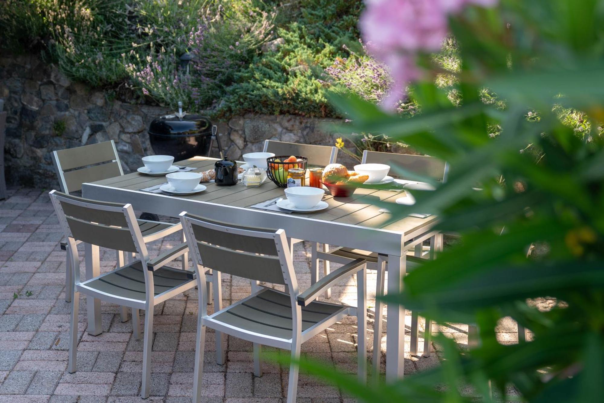 Apartment With Garden & Terrasse Very Quiet トノン・レ・バン エクステリア 写真
